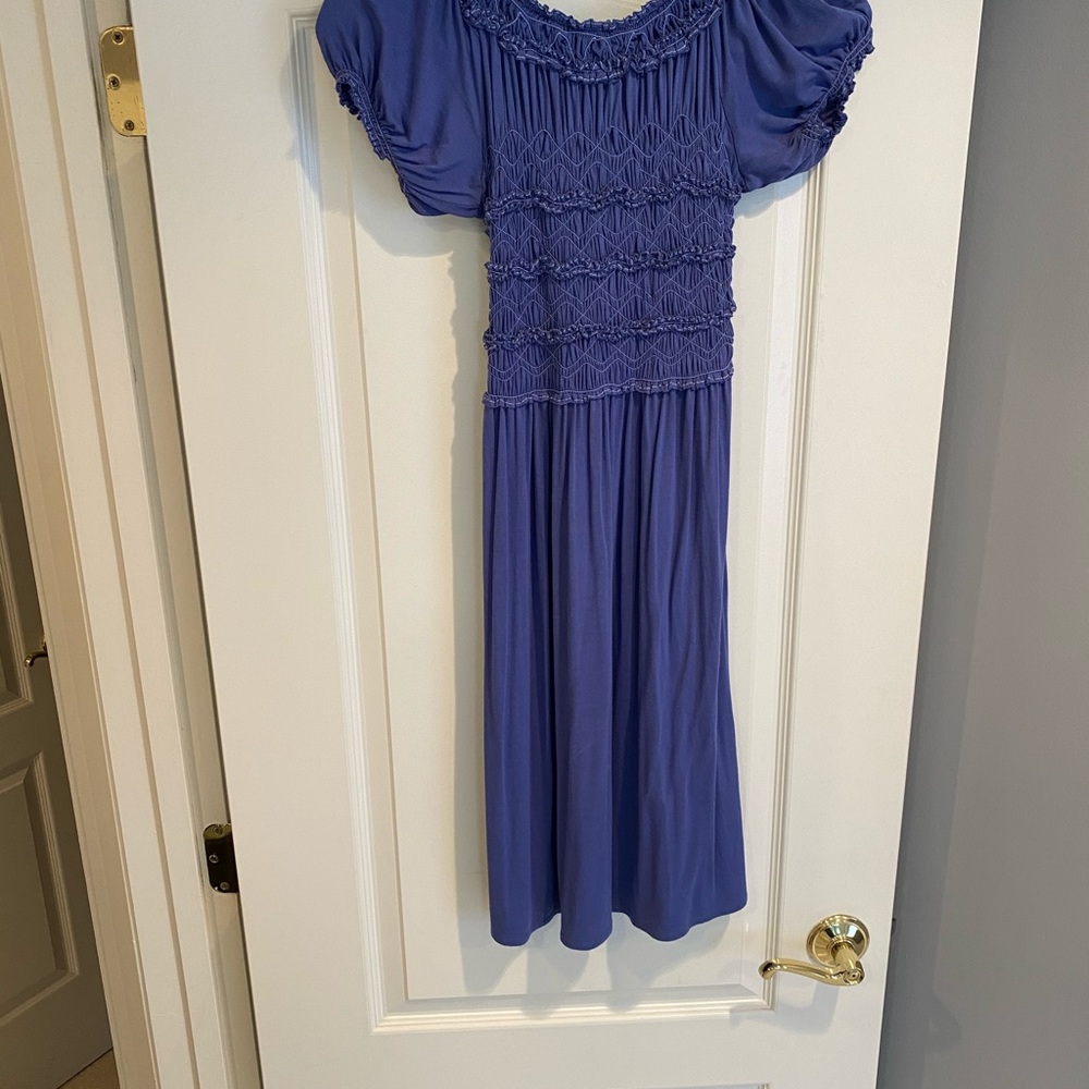 Max Studio Dress - Picture 4 of 7